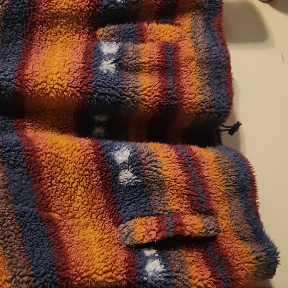 Pullover - Picture 3 of 4